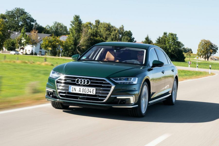  Audi A8 L 60 TFSI e Quattro 2019 года  (WW) (фото 42 из 61)